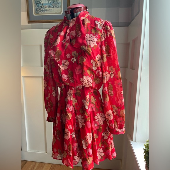 Zara Red Floral Dress Size Medium - Picture 6 of 10